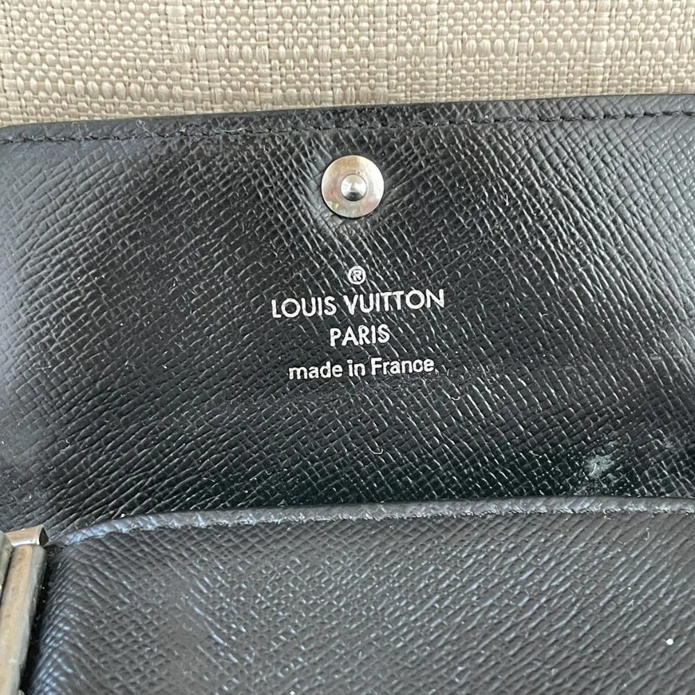 Louis Vuitton Keychain Black/Gray Leather Keys Holder Bag - Picture 9 of 12